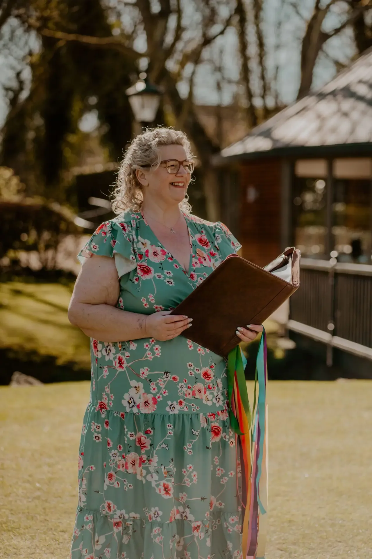 celebrant caroline from ceremonies by Caroline NI & Ireland wedding celebrant